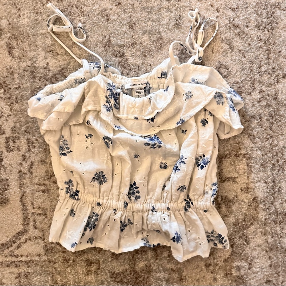 American Eagle Outfitters Tan Sleeveless Ruffled Blouse